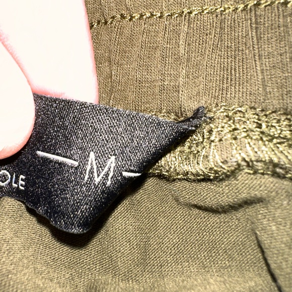 Khaki green midi skirt — with pockets! Perfect for camp, weekend, casual work. - Picture 5 of 6